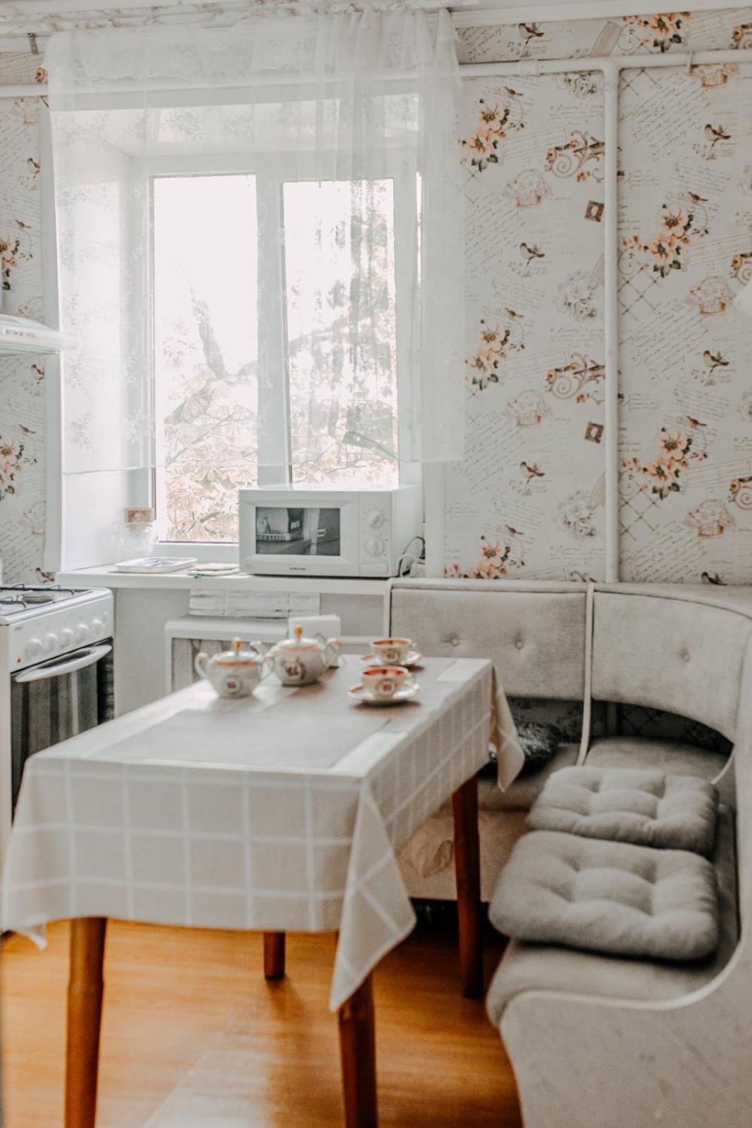 Comfortable Apartments On Hrushevskogo Street Near 16 City Hospital Dnipro Exteriör bild